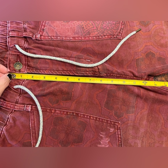 Anthropologie Pilcro Trailblazer Patchwork Pants Cargo Patch Pockets Size S - Picture 8 of 12